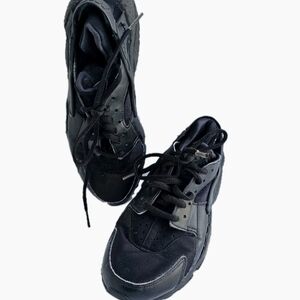 Nike Huarache Sneakers